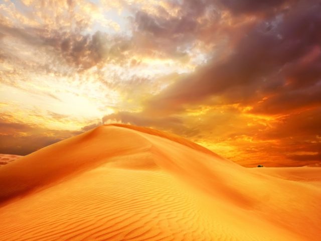 Sivatagos Háttérképek